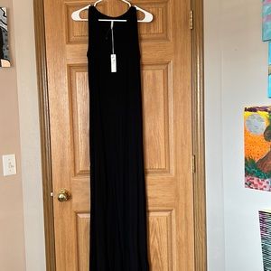 Z Supply Small Black dress with slits on the sides